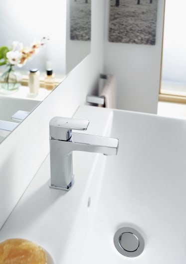 L90 Brassware collections Roca