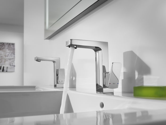 L90 Brassware collections Roca