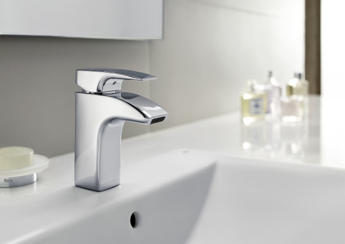 Thesis Brassware collections Roca