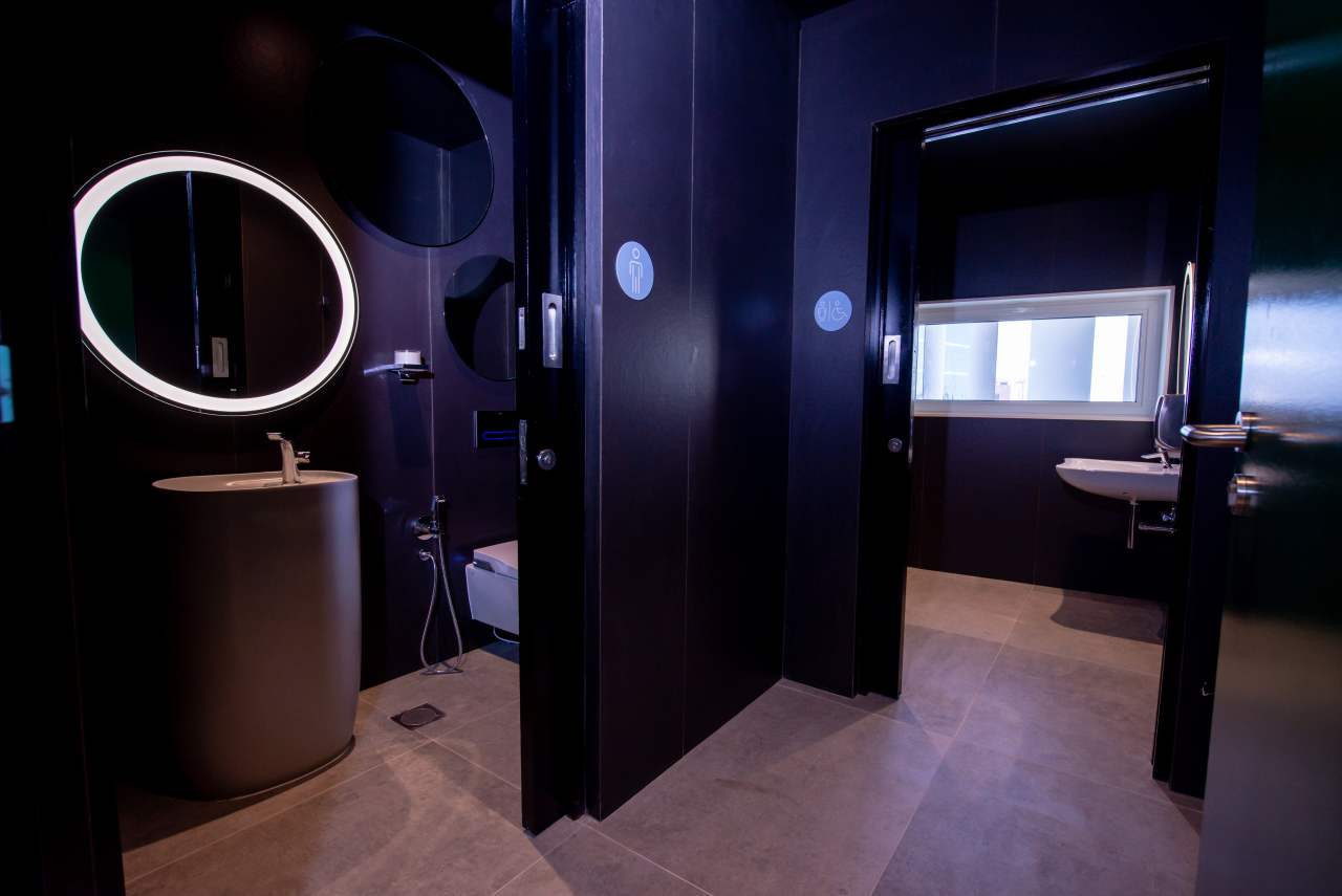 The pavilion at Expo 2020 combined bold, colourful design with innovation and sustainability, showcasing Roca’s advanced bathroom solutions. Vibrant cones provided functional cooling, while Roca’s Inspira and Beyond WCs complemented the pavilion’s flowing forms and sustainability goals with water-saving technology. Inside, Inspira basins, Luna and Iridia mirrors, and Wing urinal partitions echoed the pavilion’s playful yet sophisticated aesthetic. Products like the EP1 electronic dual flush plate and Avant self-closing faucet highlighted Roca’s commitment to water efficiency, blending seamlessly with the pavilion’s circular economy principles and human-centric design philosophy.1