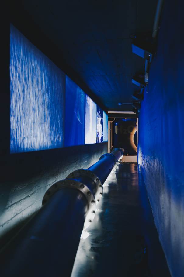 Key to this initiative is the award-winning W+W, an ingenious combination of washbasin and toilet that reduces water consumption by up to 25%. Incorporated into the design is the Single Pro faucet, which features an advanced cartridge that minimises water consumption and reduces CO2 emissions, exemplifying Roca's integration of technology and environmental responsibility. Roca's Proton urinals add to the efficiency with their minimalist design and a touchless flushing system that uses just 0.5 litres per flush. Combined with The Gap wall-hung toilets and PL1 dual flush plates, Roca delivers a seamless blend of functionality and style for public spaces. The Gap Round over countertop basins further enhance the overall aesthetic of the museum’s toilets. Extending its sustainability beyond the toilets, the museum also engages visitors with interactive exhibits that promote environmental awareness and encourage water-saving habits.19