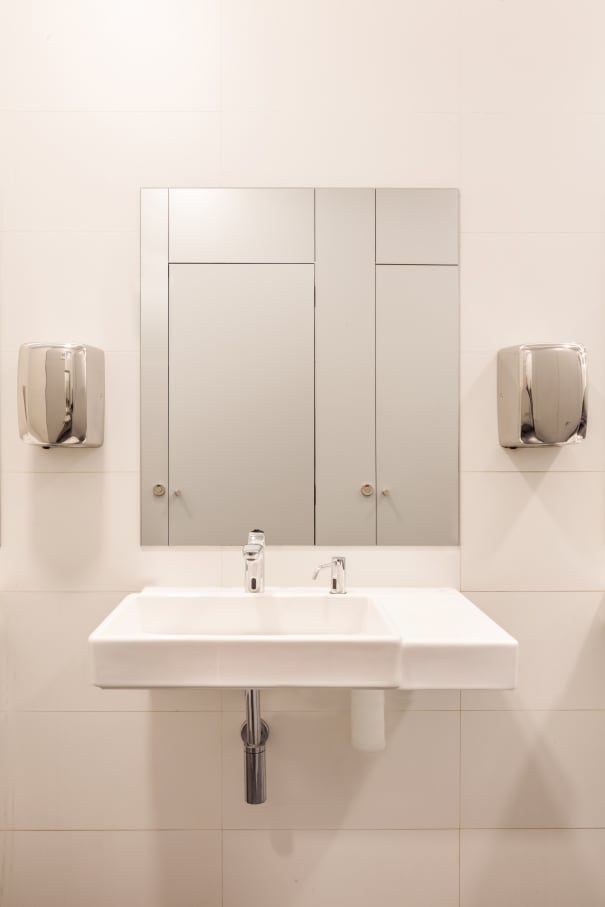 To update the bathrooms for contemporary demands while adhering to the integrity of the building, the products selected need to convey the modern ideals of its architecture and be accessible and inclusive. The linear and structural design of the wall-hung basins and the soft curves and stacked volumes of the Roca Rimless® wall-hung WC evoke timeless simplicity and the modernist ideals of Sert’s building. To accommodate all users, the Access collection was another essential product added into the bathrooms, including the Access WC seat and cover, comfort tilting mirror, grab bars and folding shower seat. The inclusion of public wall-mounted towel dispensers and waste bins enhanced the functionality of the space.11