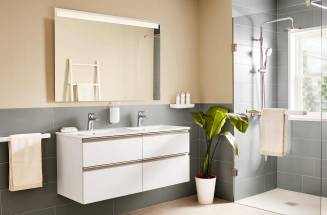 THE GAP: A MODERN BATHROOM VANITY FOR VERSATILE PEOPLE 